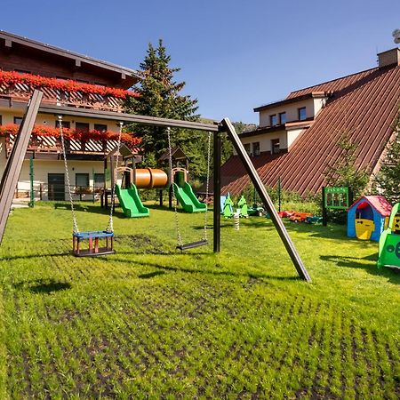 Villa Gloria Rooms & Apartments Donovaly Exterior photo