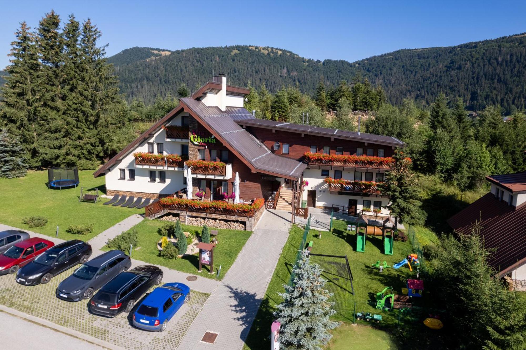 Villa Gloria Rooms & Apartments Donovaly Exterior photo