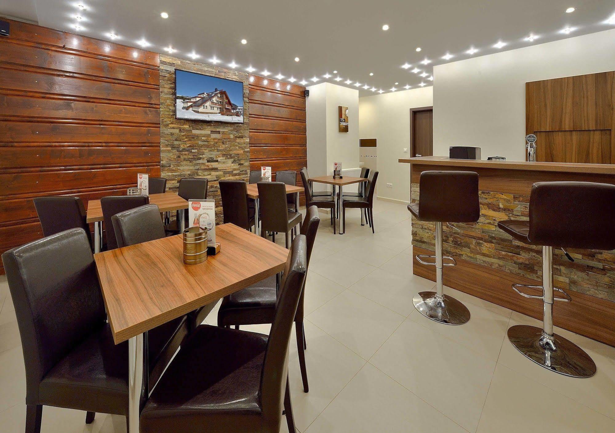 Villa Gloria Rooms & Apartments Donovaly Exterior photo